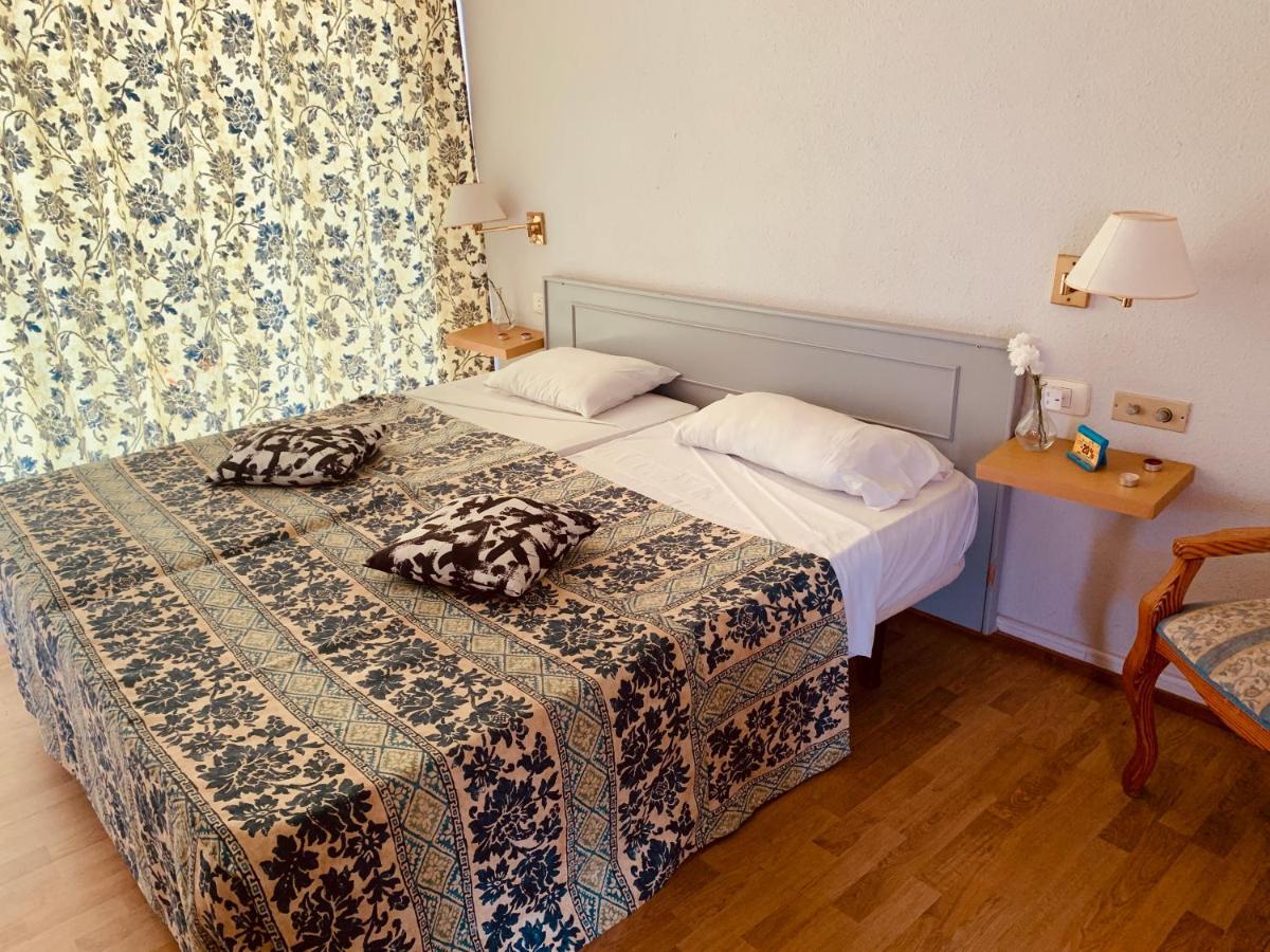 Pondemar Apartaments Vistas Playa Feñabe المظهر الخارجي الصورة